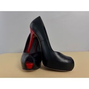 Stuart Weitzman Victoria Black Kid Leather Peep Toe Platform Pumps Red Heel 7 M